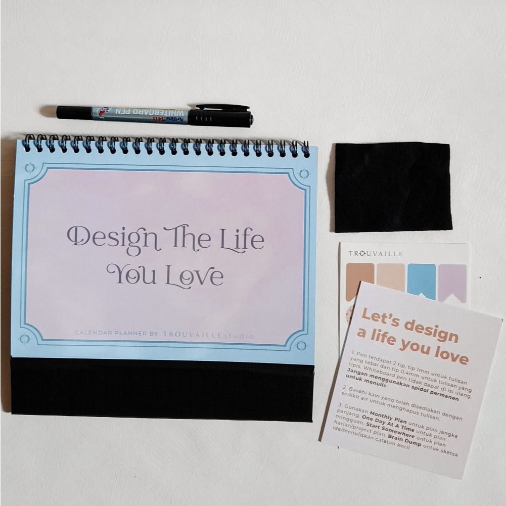 

TROUVAILLE STUDIO 2025 Erasable Calendar Planner / Kalender Meja