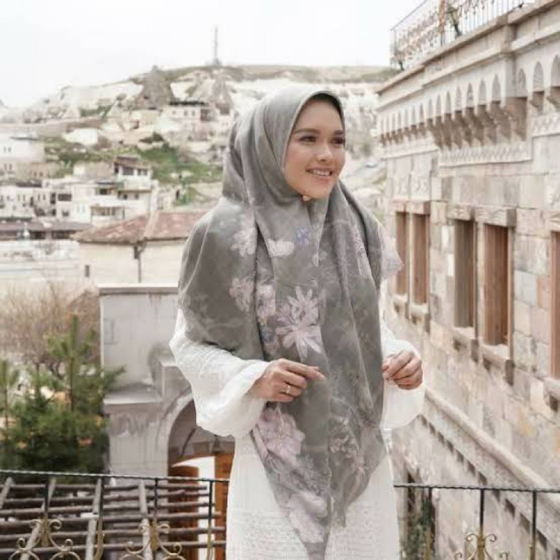 BUTTONSCARVES SOFYA SERIES XL AS IS