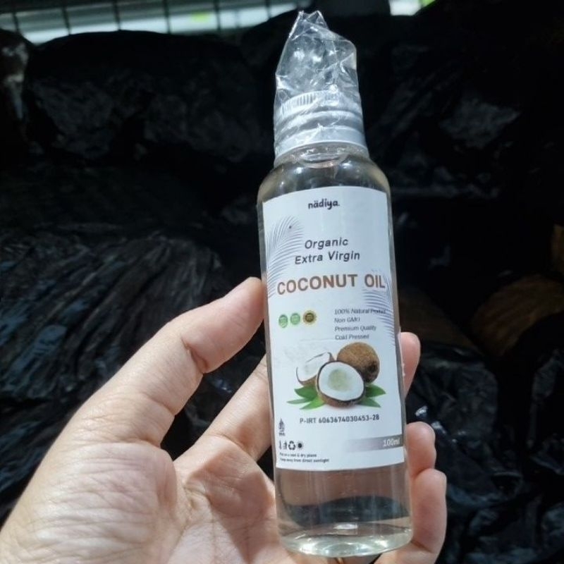 

Nadiya Minyak Kelapa Organik / Organic Extra Virgon Coconut Oil / EVCO / VCO 100ml