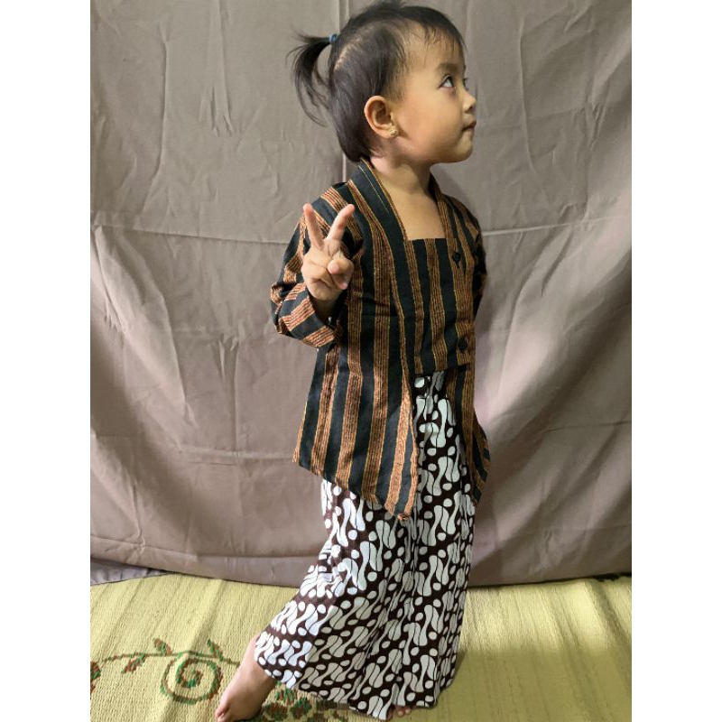 Set kebaya lurik anak/kebaya lurik balita/baju lurik