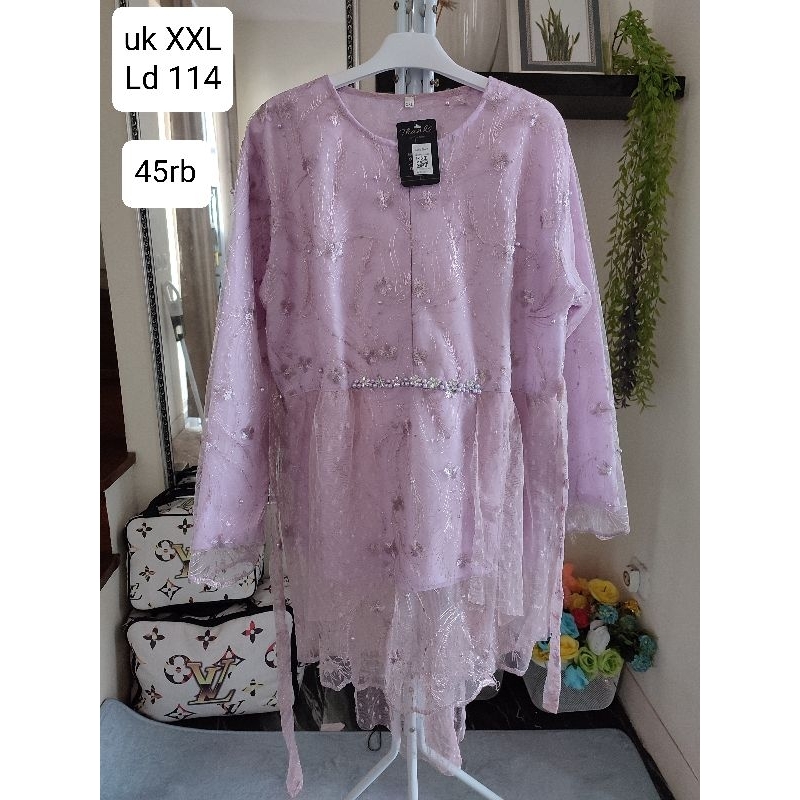 Kebaya Warna Lilac Ungu