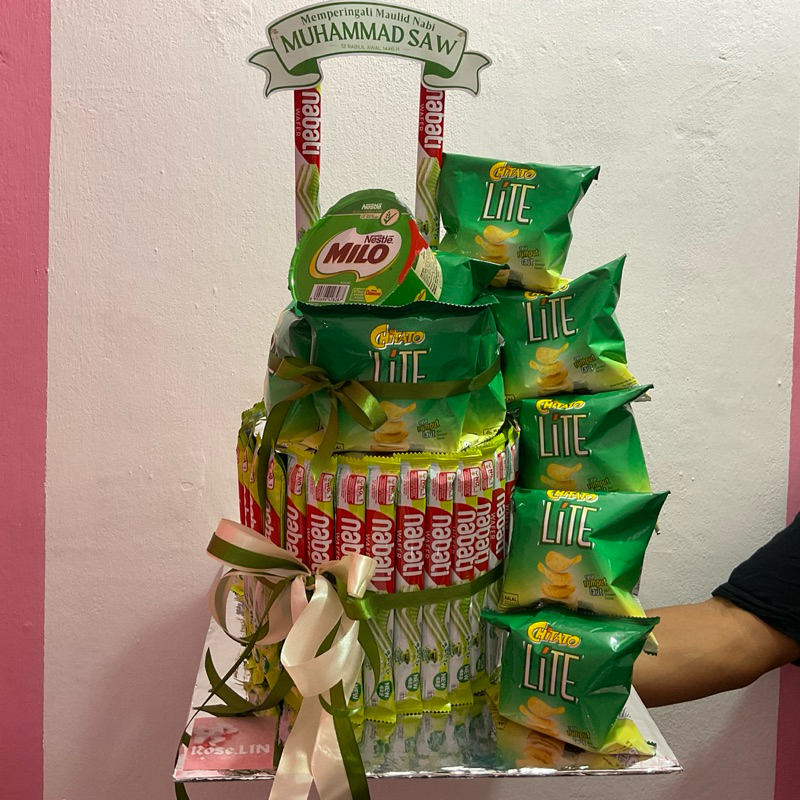 

Snack Tower Tarik Uang / Snack Cake / Tarik Uang