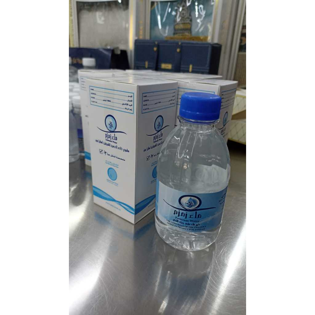 

Air Zamzam 250ml asli Makkah AIR ZAMZAM ASLI 250ml 100% ORIGINAL / ZAMZAM WATER ORIGINAL