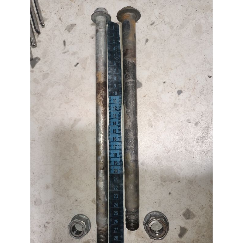 As Arm tiger set as roda belakang