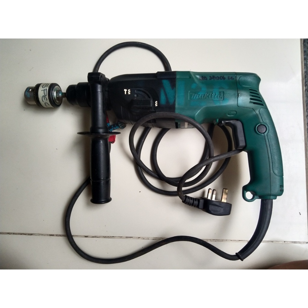 Mesin Bor Beton Rotary Hammer HR2020 (Makita)