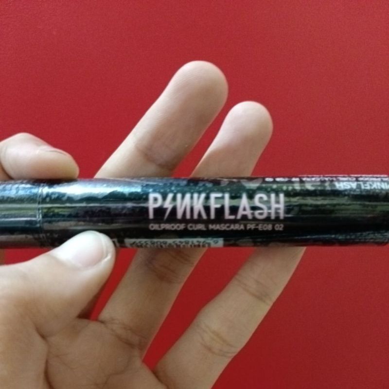 mascara pinkflash/oilproof mascara
