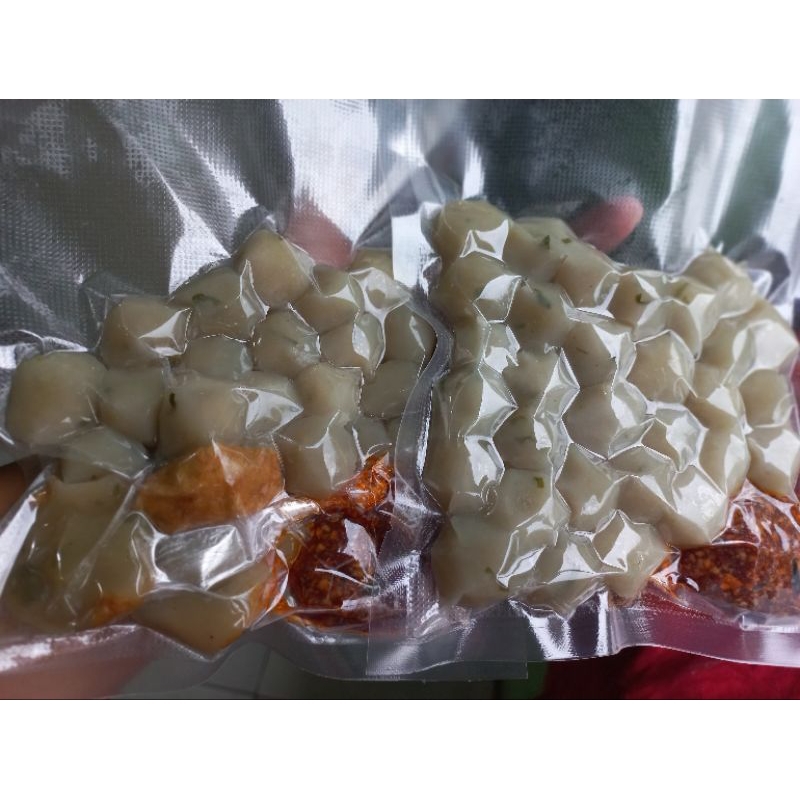 

cilok kukus (sambel kacang)