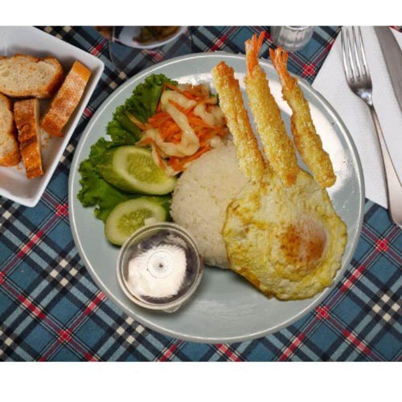 

PAKET NASI EBI TEMPURA UDANG TEMPURA