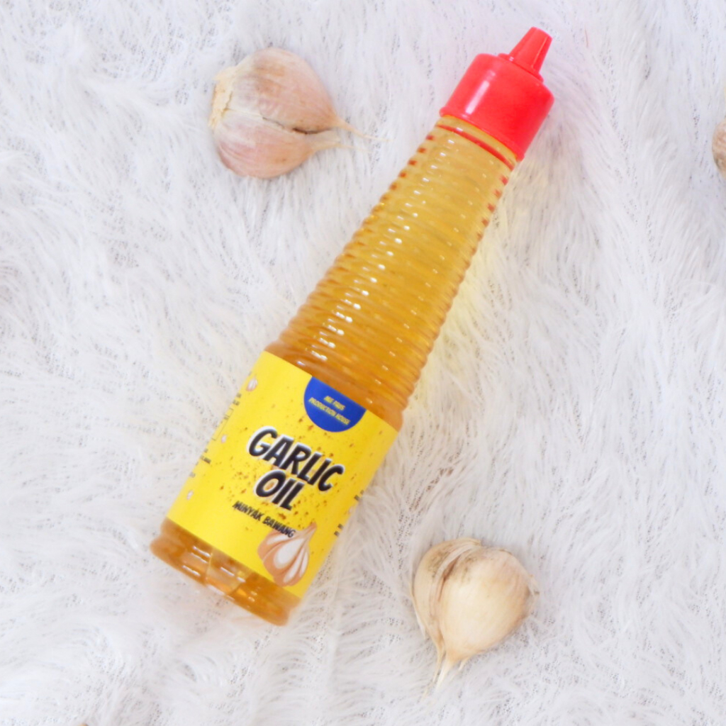 

Garlic Oil Minyak Bawang 150ML by Mie Paus Production House