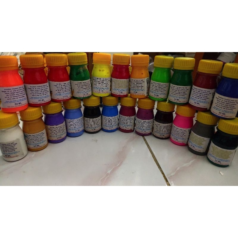 

CAT LUKIS ANAK SCHOOL PAINT 50 ML COCOK UNTUK SEGALA BIDANG