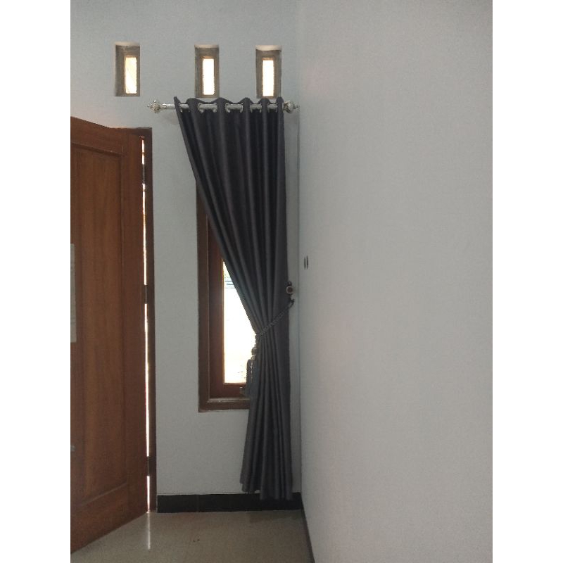 Gorden blackout polos abu