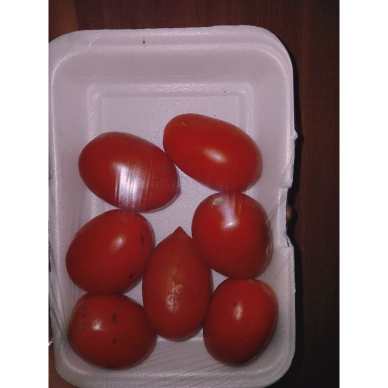 

Tomat Merah Fresh