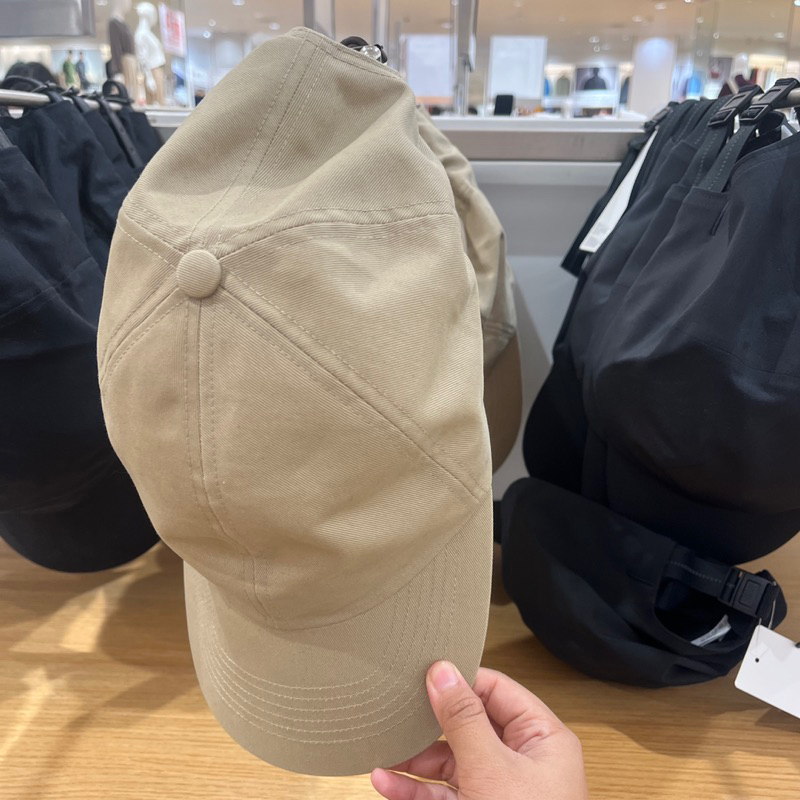 topi proteksi uv uniqlo new arrival