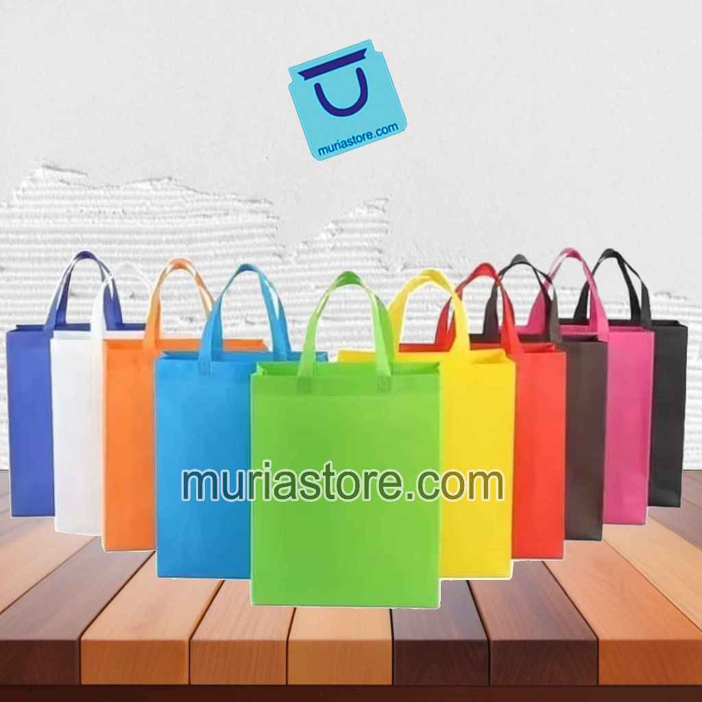 

Goodie Bag Spunbond Pres Tali Handle Souvenir Wedding Hajatan Harga lusinan