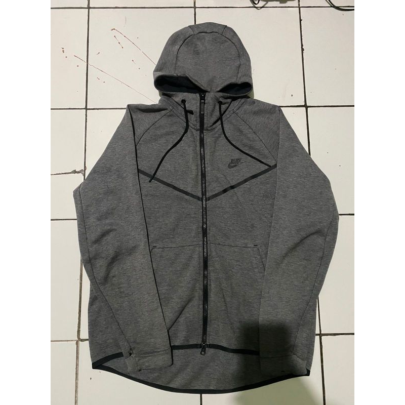 nike tech fleece