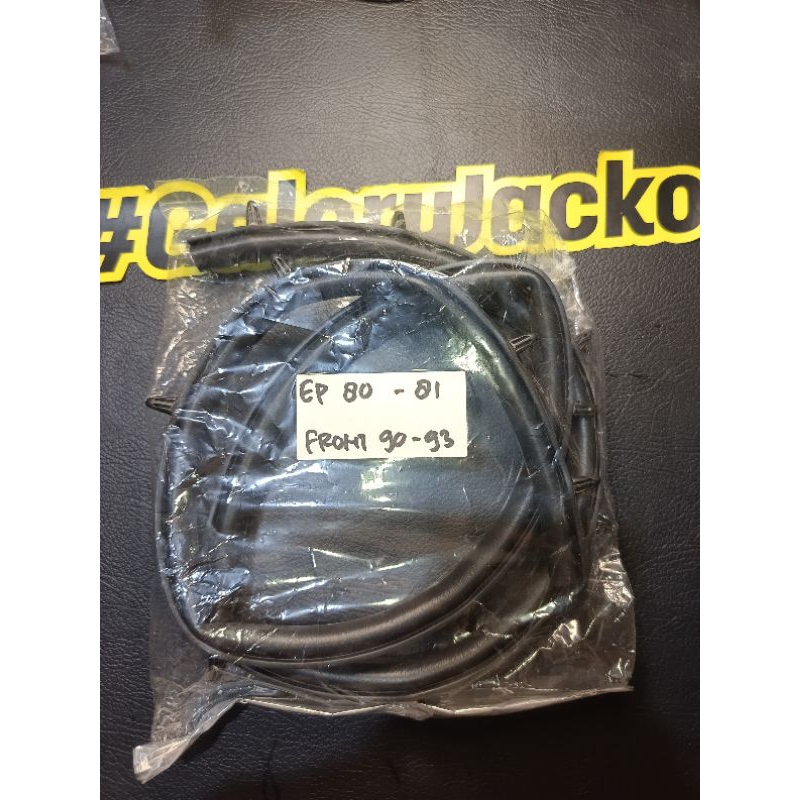 KARET KAP MESIN TOYOTA STARLET