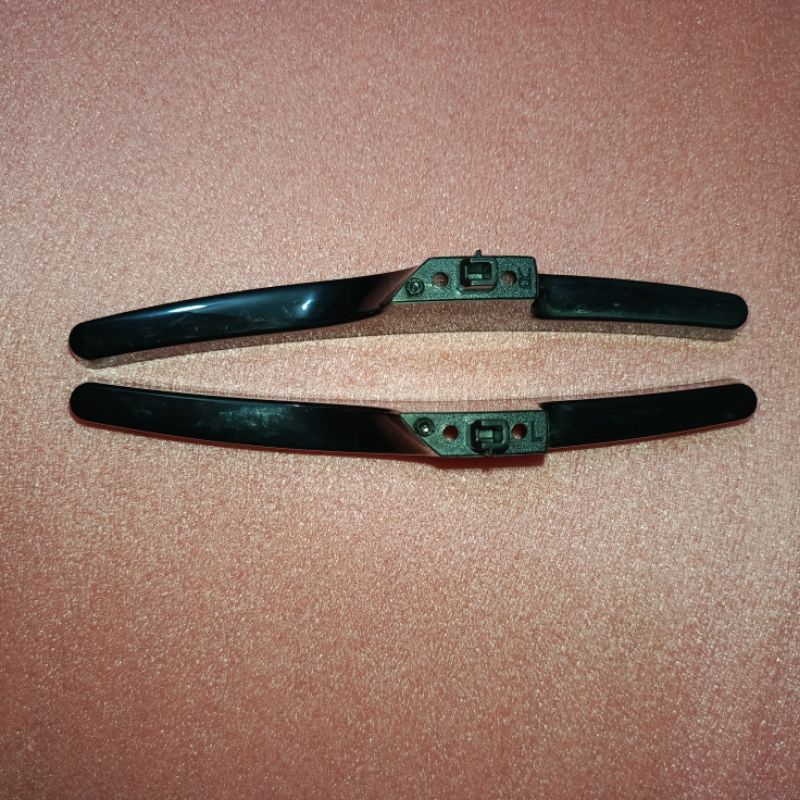 stand kaki tv LED Samsung UA32T4500