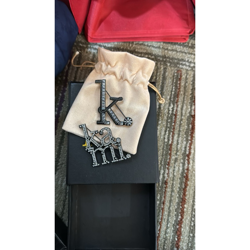 brooch kami. kamiidea brand WAREHOUSE KAMI
