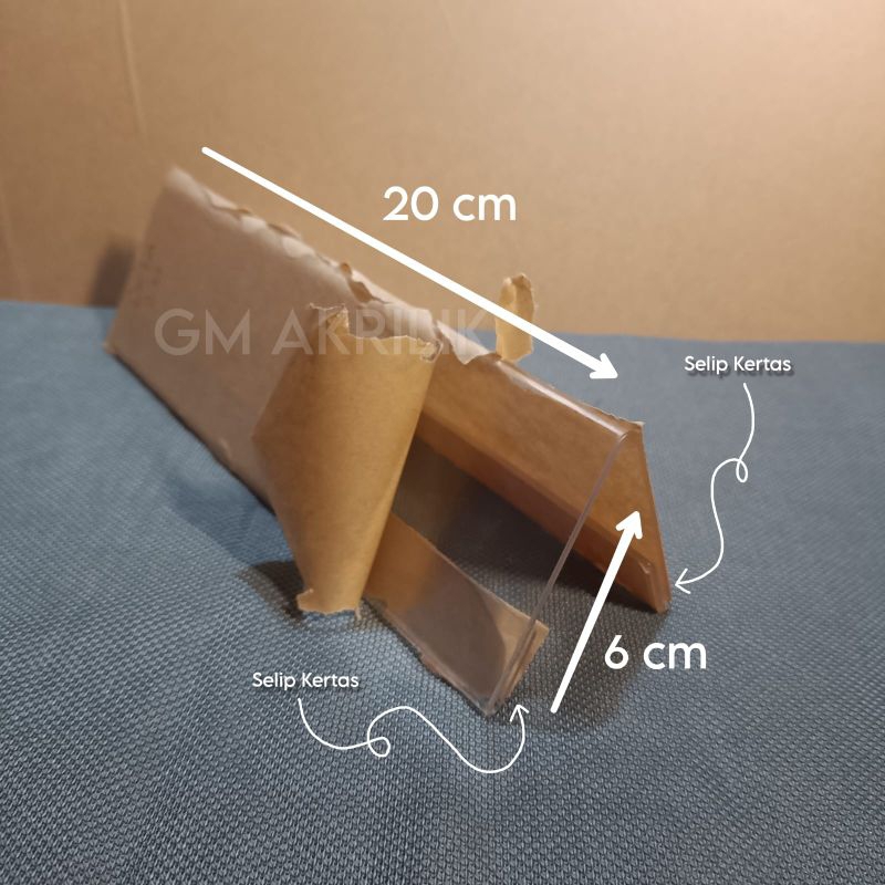

Papan nama meja Akrilik Bening Ukuran 6 x 20 dua sisi