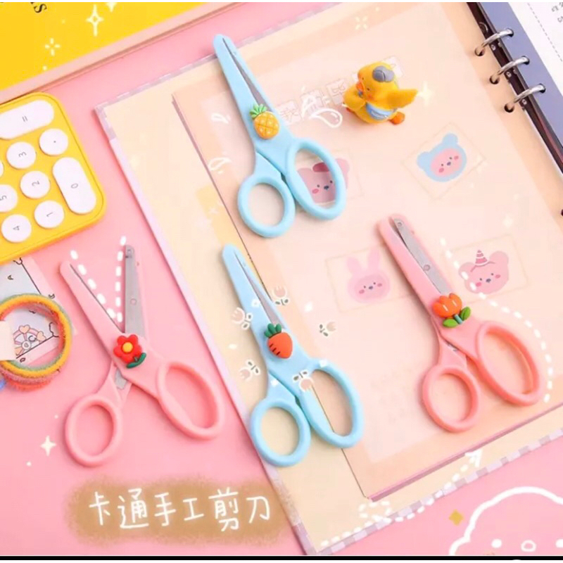 

Gunting Kertas Karakter Lucu | Alat Tulis Anak Sekolah | Gunting Mini