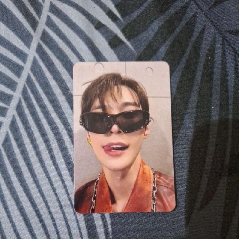 PC doyoung 2 baddies