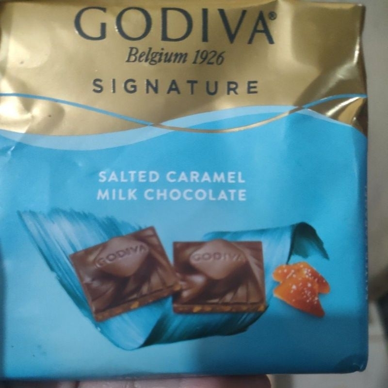 

godiva Coklat salted caramel mini