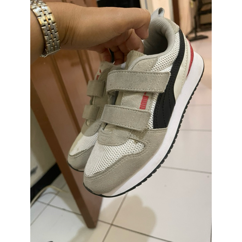 PRELOVED SEPATU ANAK PUMA DAN NIKE ORI SIZE 31 INSOLE 19cm