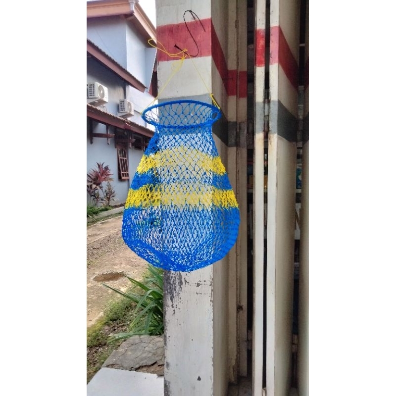 koja/keramba rajut tempat ikan lubang lecil