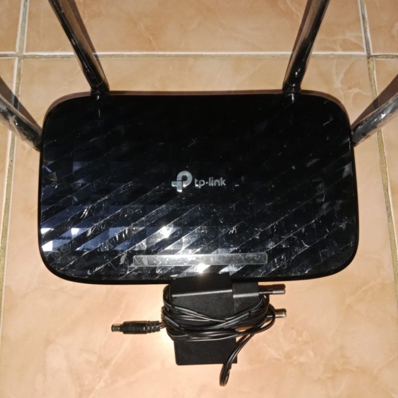 Router TP-LINK AC 1350 Wireless Dual Band + Adaptor