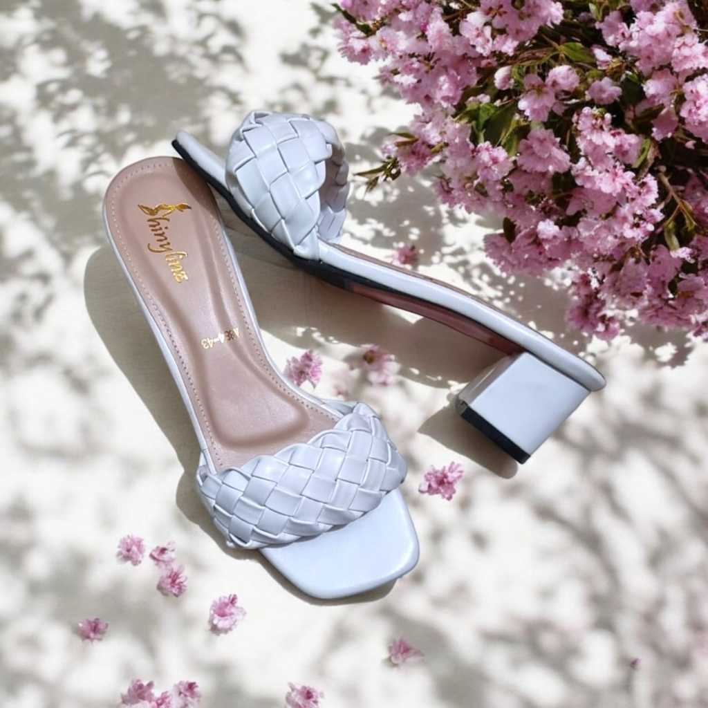 A884 Heels Wanita Bigsize [Shinylinz Premium Size 41 - 47]  Heels Sandal Selop Wanita Warna Putih Ne