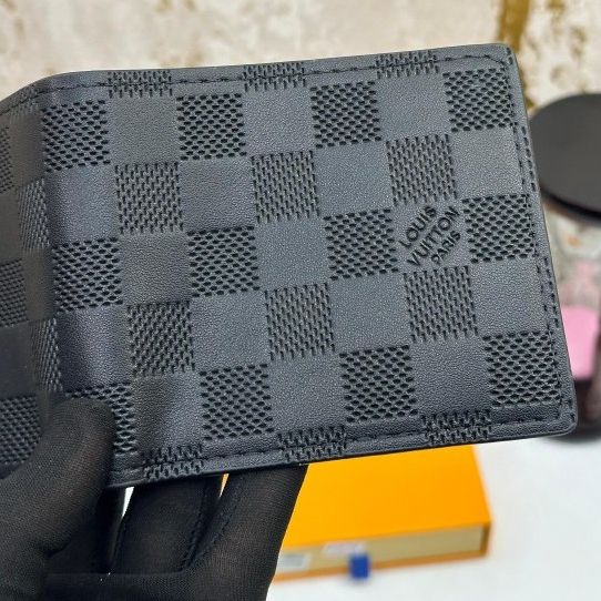 Dompet Cowok Branded Hitam