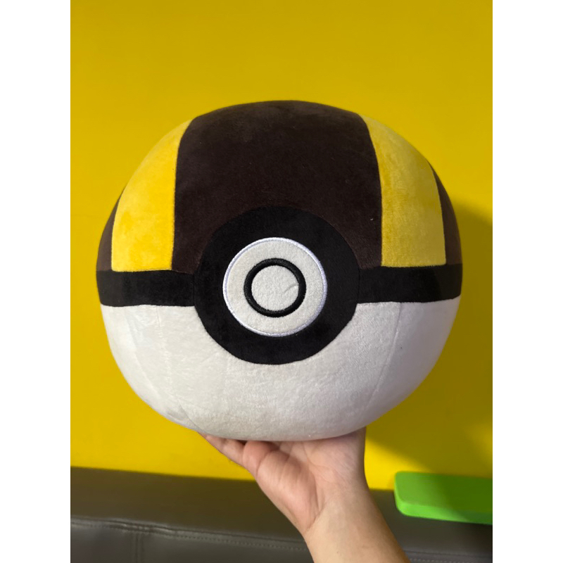 Boneka Pokeball Ultraball Jumbo Brand Banpresto