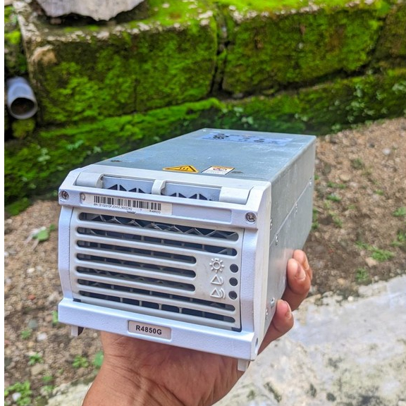 power suplay switching huawai R4850N1