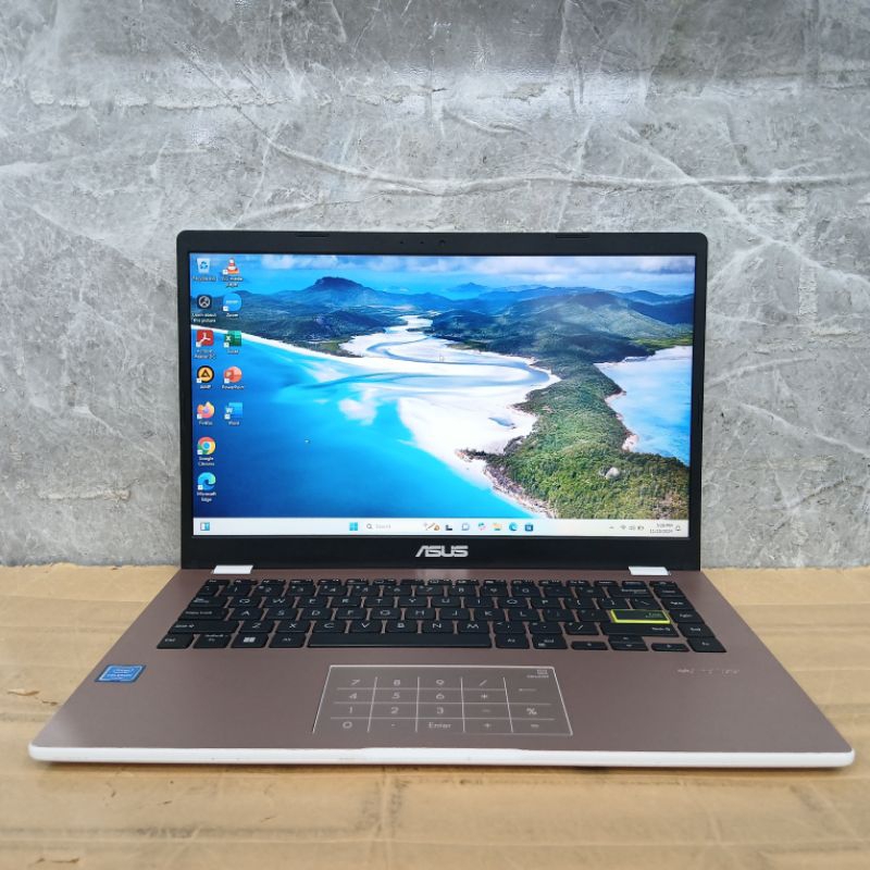 ASUS VIVOBOOK E410MA INTEL CELERON N4020 RAM 4GB SSD 256GB + EMMC 64GB