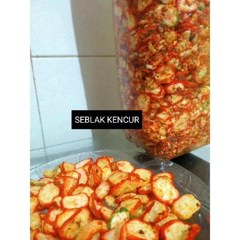 

seblak daun jeruk/krupuk seblak pedas 500 grm