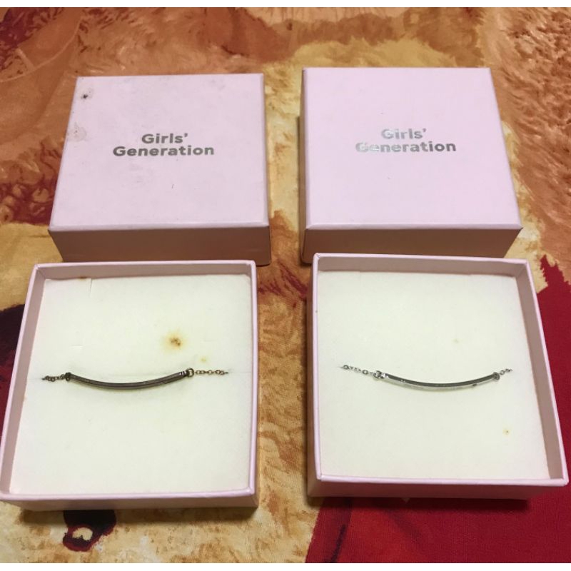 SNSD Taeyeon Official SM Artists Birthday Bracelet