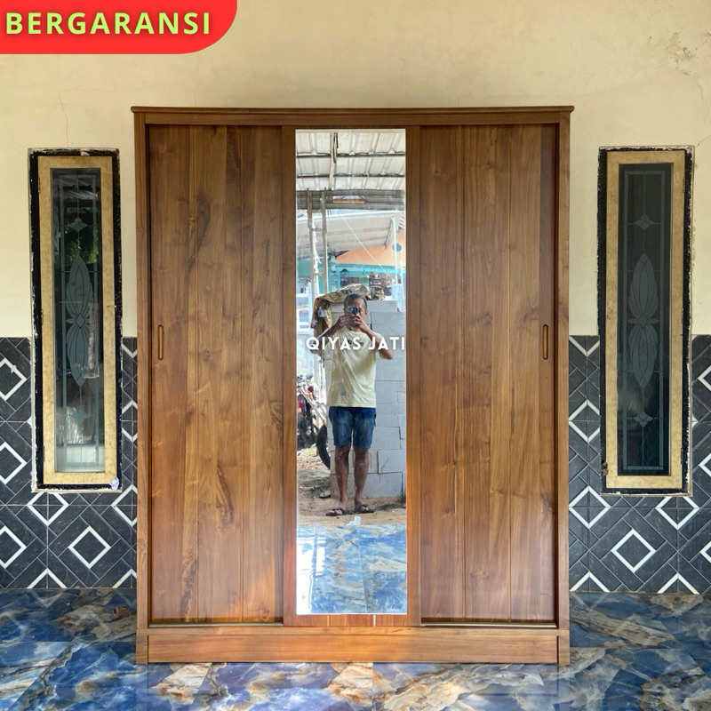 Lemari pakaian 3 pintu sliding jati , Lemari baju minimalis kayu jati tua knockdown