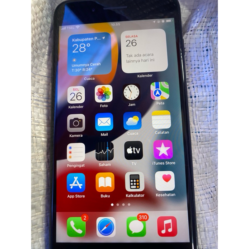 Iphone 7 Plus 128GB All operator batangan + charger