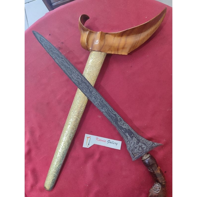 Keris Tilam Upih Sepuh pamor  wengkon isen