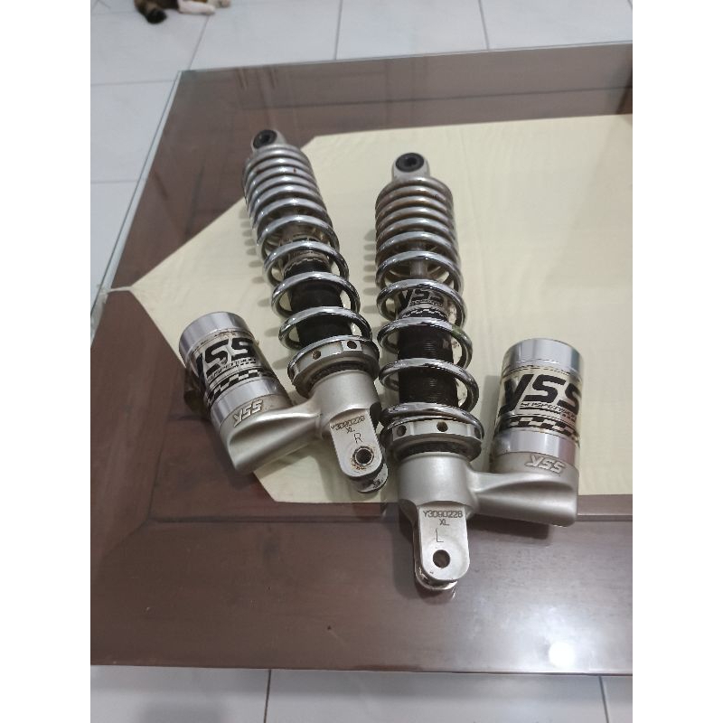 shock YSS C euro TK302-310T black silver PCX 125/150 CBU Thailand