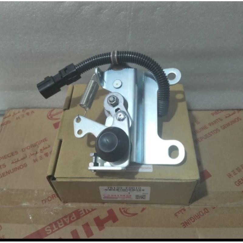 HINO 78130E0010 Hino Bellcrank assy acce 78130-E0010, Genuine Hino