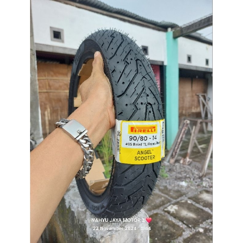 PIRELLI ANGEL SCOOTER MATIC 90/80-14
