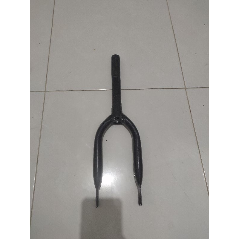 garpu fork sepeda anak 12 besi ulir