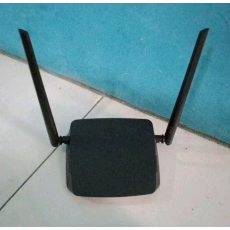 router dlink  dir612 + adaptor
