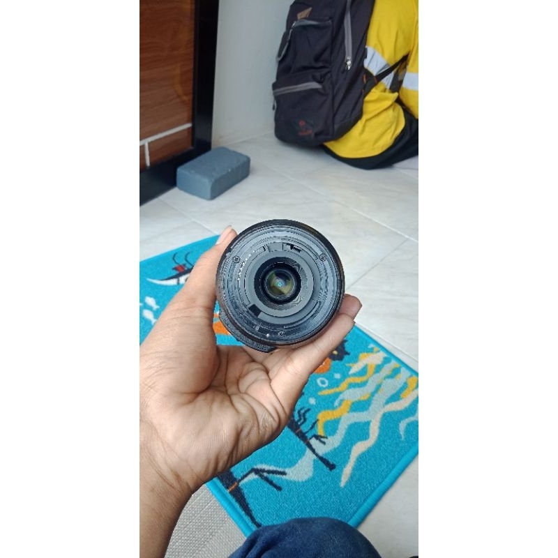 lensa nikon