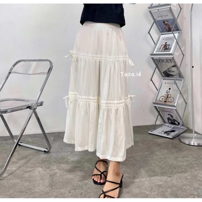 Rok Panjang Putih Wanita