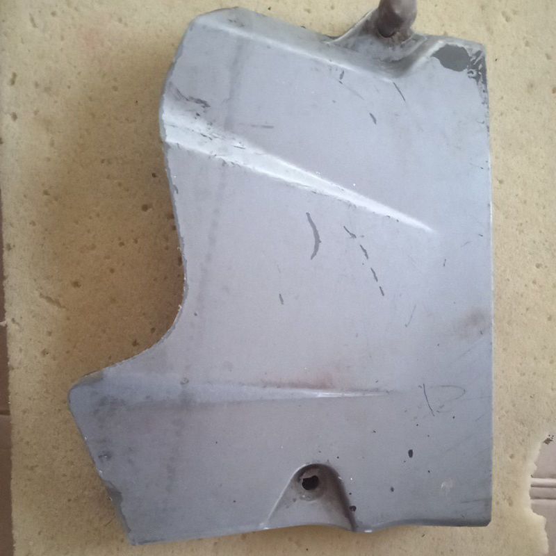 tutup gear cover gear depan suzuki smash shogun