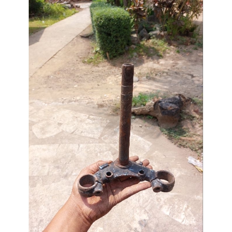 Segitiga Bawah Honda GL100 GL125 Original