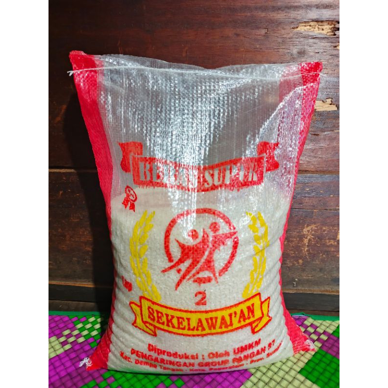 

Beras Super 5 Kg "Cap 2 Sekelawai'an