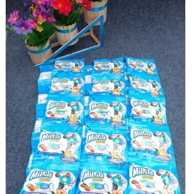 

Permen milkita BiTes 1 renteng isi 10 saset milkita bites murah milkita bites viral permen lunak susu rasa buah